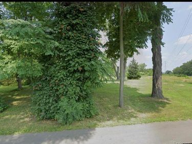 20710 N SUPERIOR Road E , Taylor, MI 48180