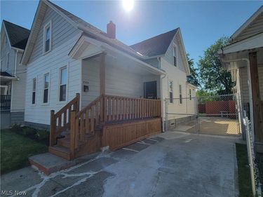 3594 W 60th Street, Cleveland, OH 44102