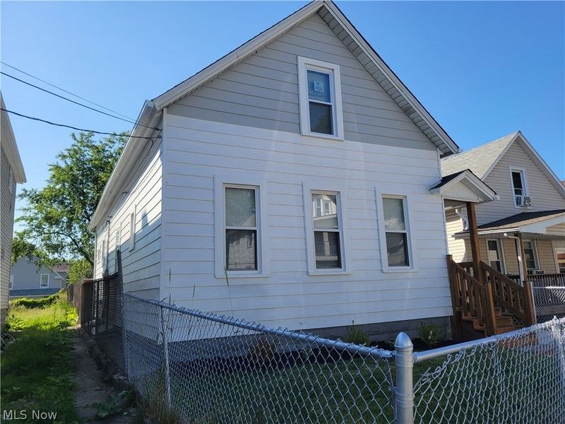 3594 W 60th Street, Cleveland, OH 44102 Photo 2