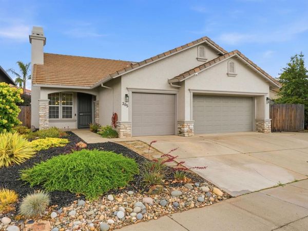 205 Foxglove Ct, Lincoln, CA 95648