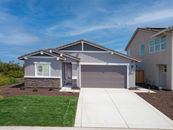 10191 Ragan Dr, Elk Grove, CA 95757