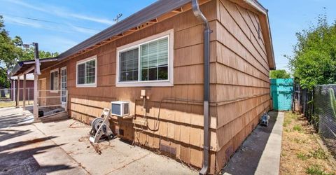 2511 Ferndale Ave, Sacramento, CA 95822 Photo