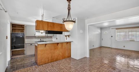 2511 Ferndale Ave, Sacramento, CA 95822 Photo