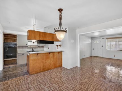 2511 Ferndale Ave, Sacramento, CA 95822 Photo