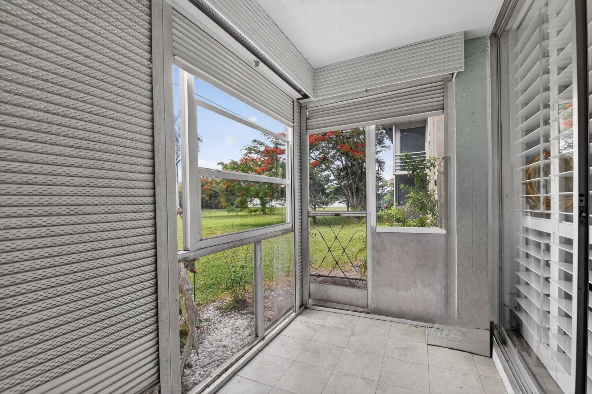500 Davis Road, Unit 37, Palm Springs, FL 33461 Photo