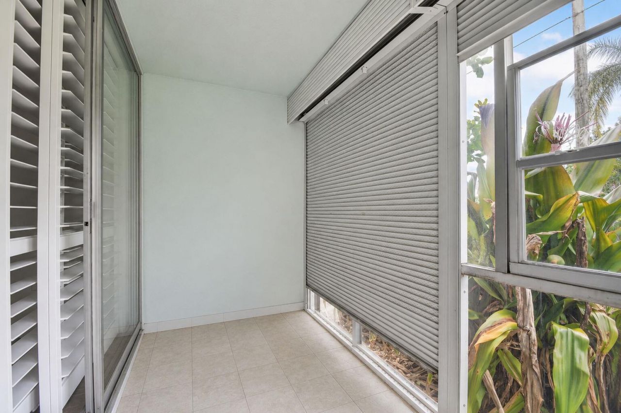 500 Davis Road, Unit 37, Palm Springs, FL 33461 Photo
