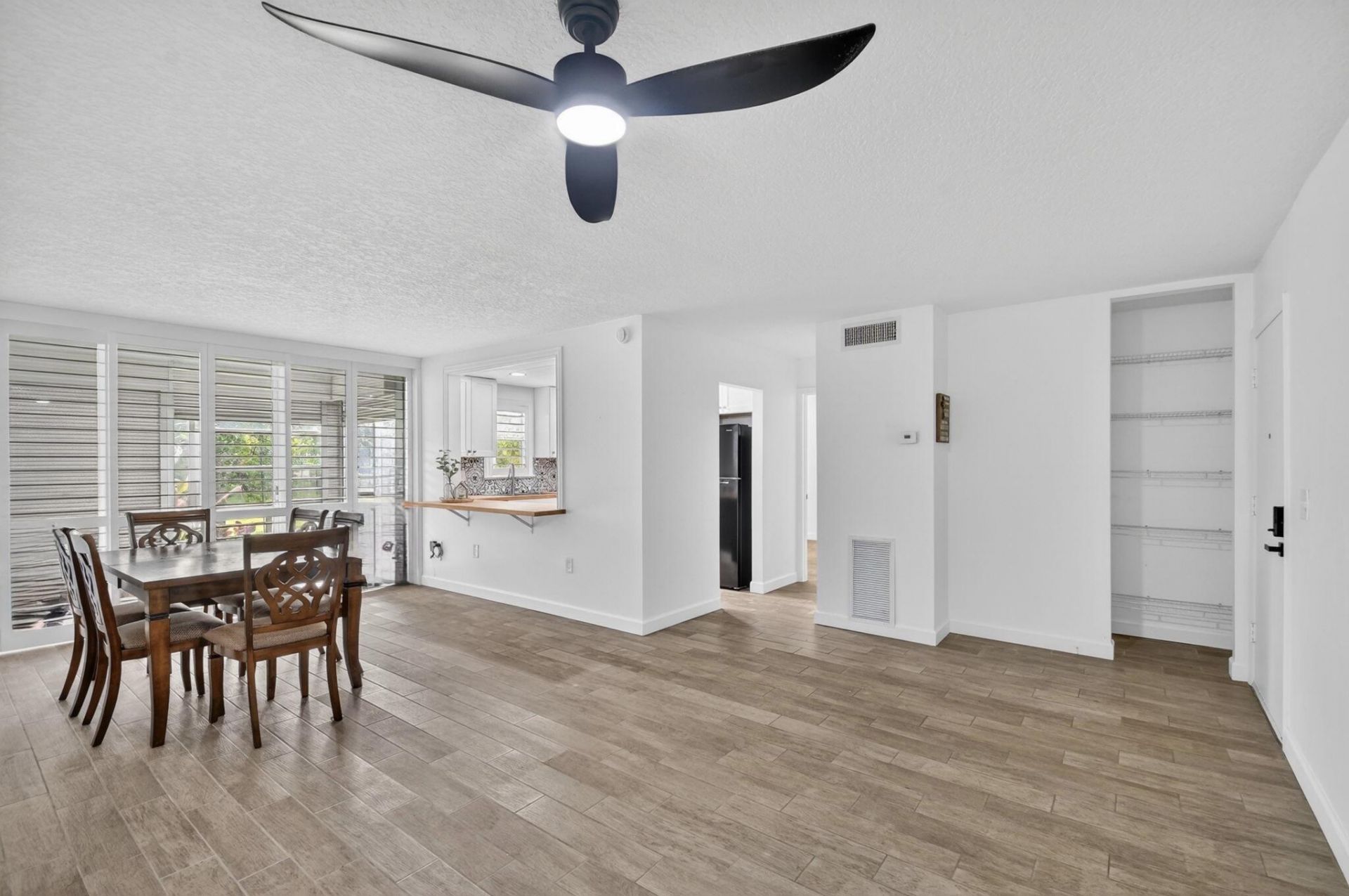 500 Davis Road, Unit 37, Palm Springs, FL 33461 Photo