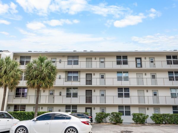 4501 NE 21 Avenue, Unit 406, Fort Lauderdale, FL 33308