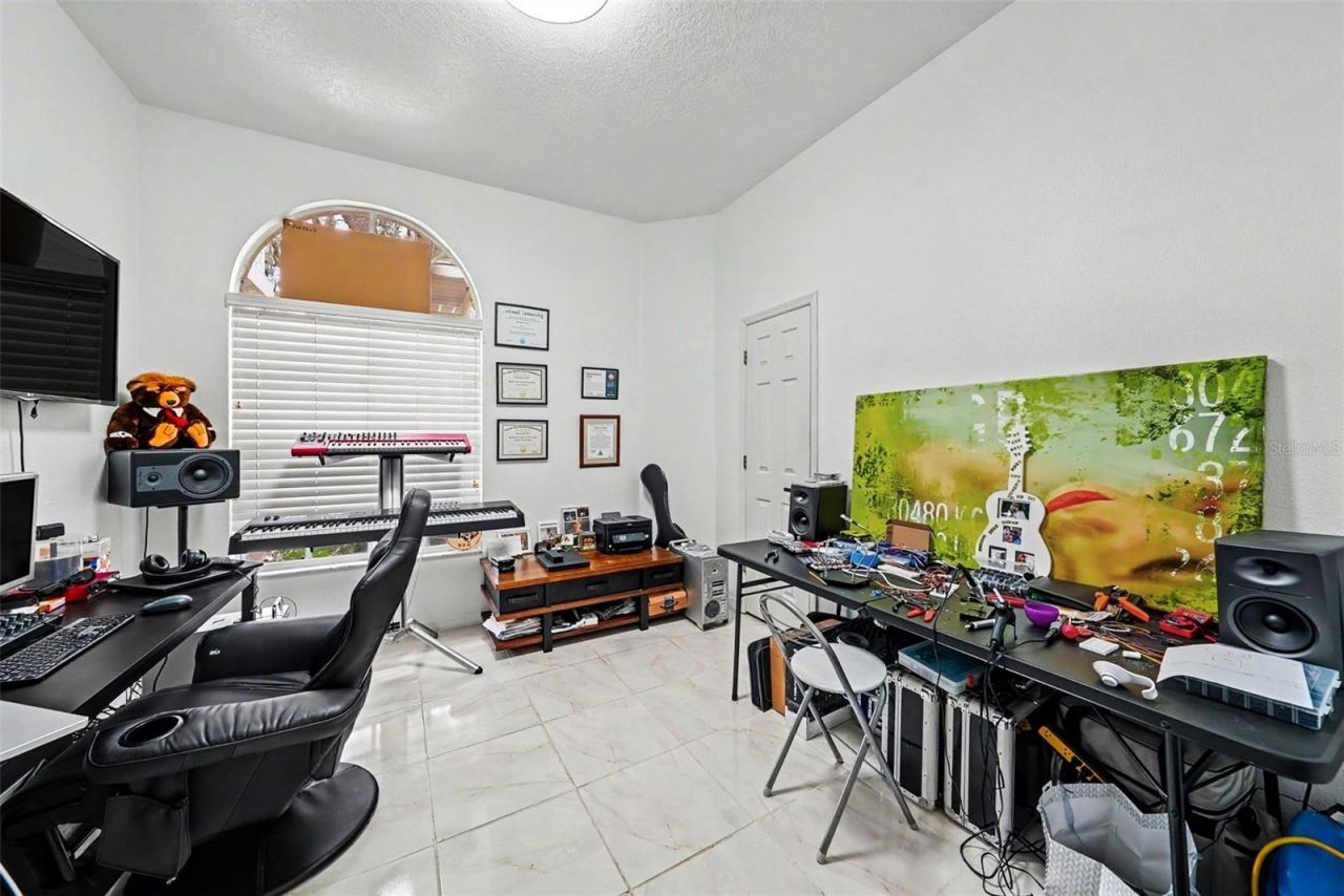 2528 Centennial Falcon Dr, Valrico, FL 33596 Photo