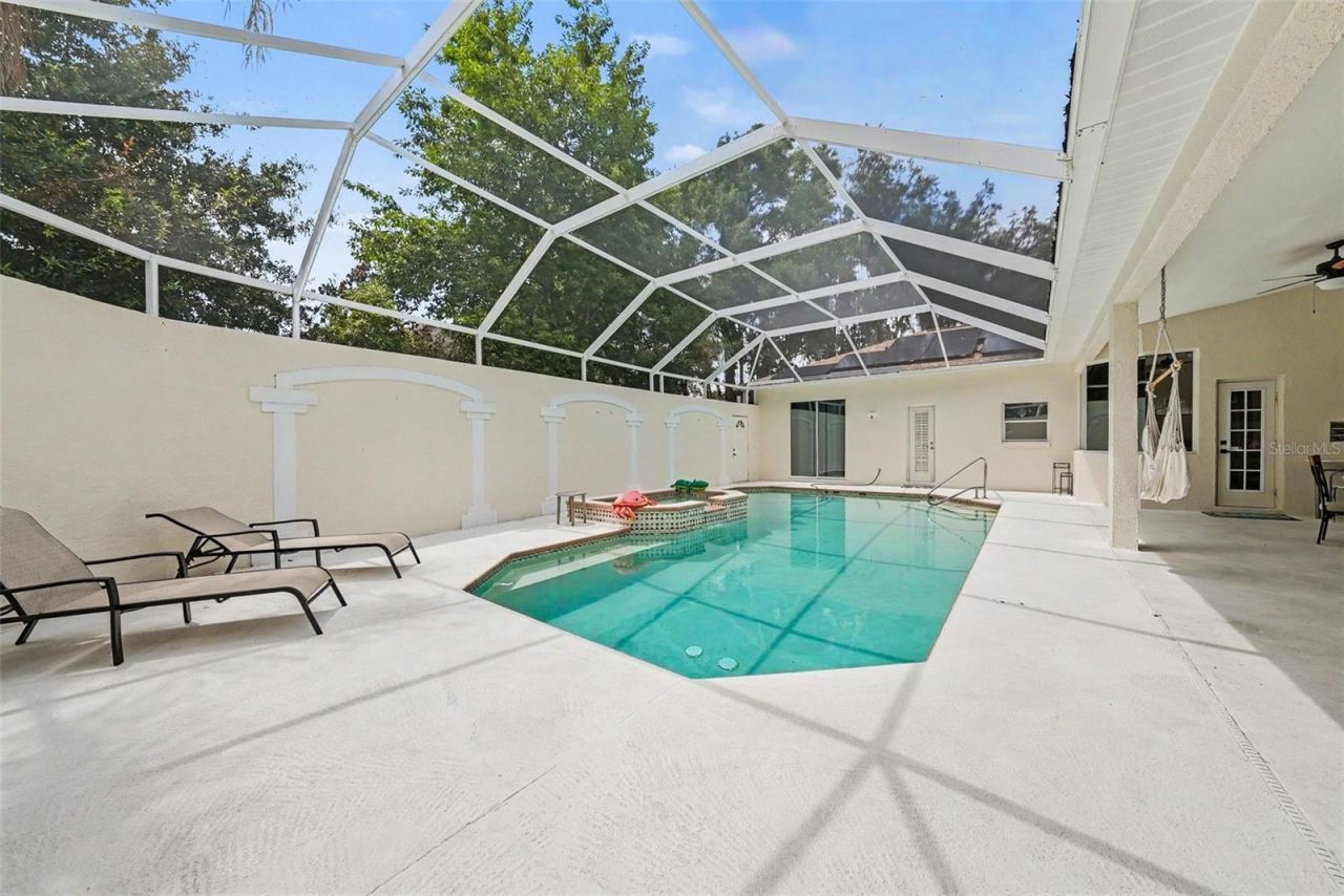 2528 Centennial Falcon Dr, Valrico, FL 33596 Photo