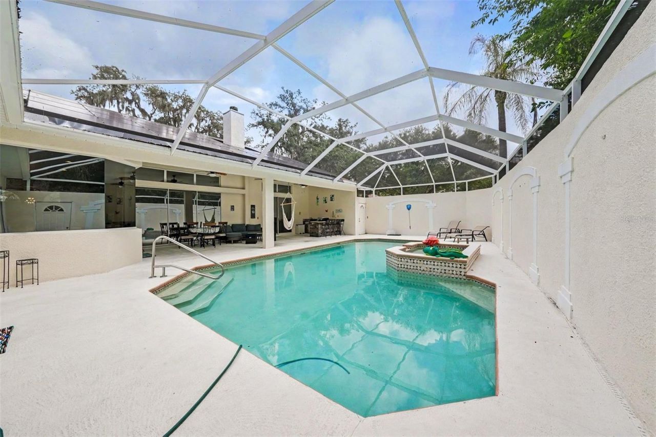 2528 Centennial Falcon Dr, Valrico, FL 33596 Photo