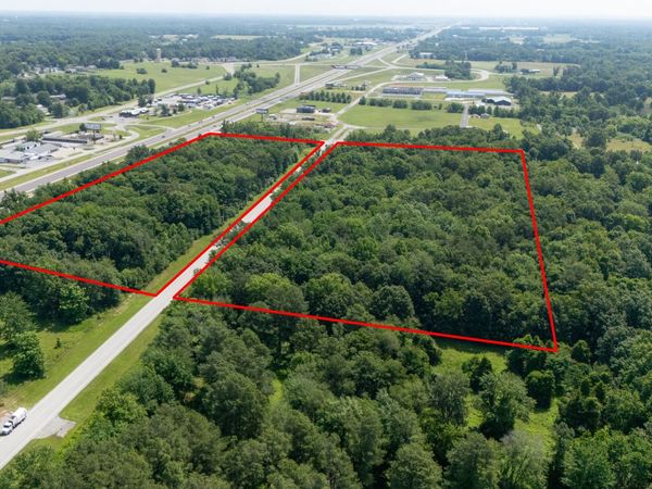 1501A Main Street, Carterville, IL 62918