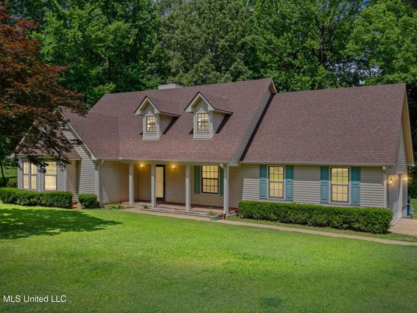 6985 Stanley Drive, Olive Branch, MS 38654