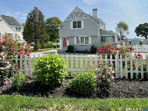 36 Attawan , East Lyme, CT 06357