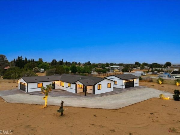 4009 W Avenue K-8, Quartz Hill, CA 93536