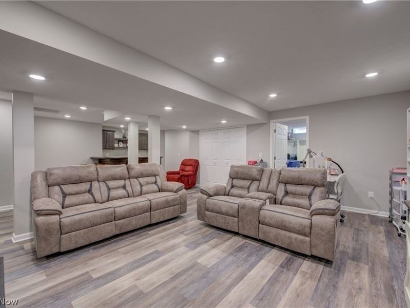20424 Scotch Pine Way, Strongsville, OH 44149 Photo 42