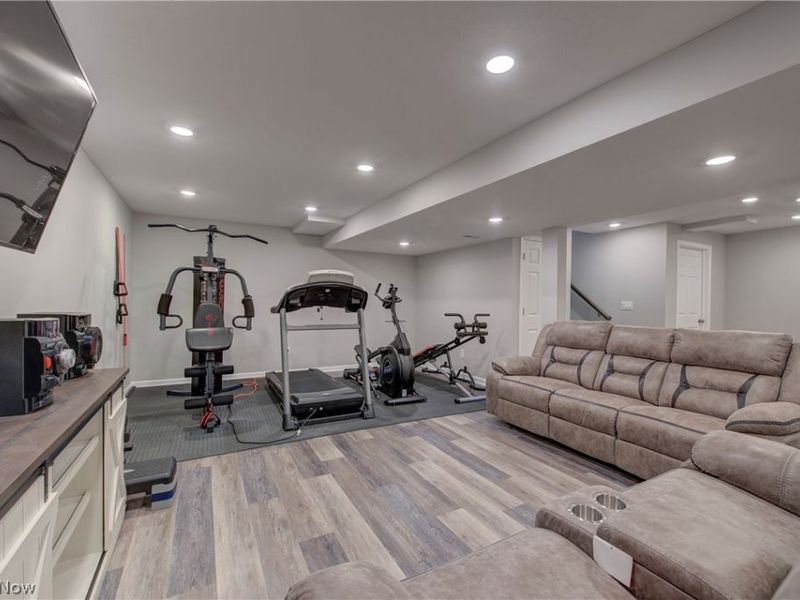 20424 Scotch Pine Way, Strongsville, OH 44149 Photo 43