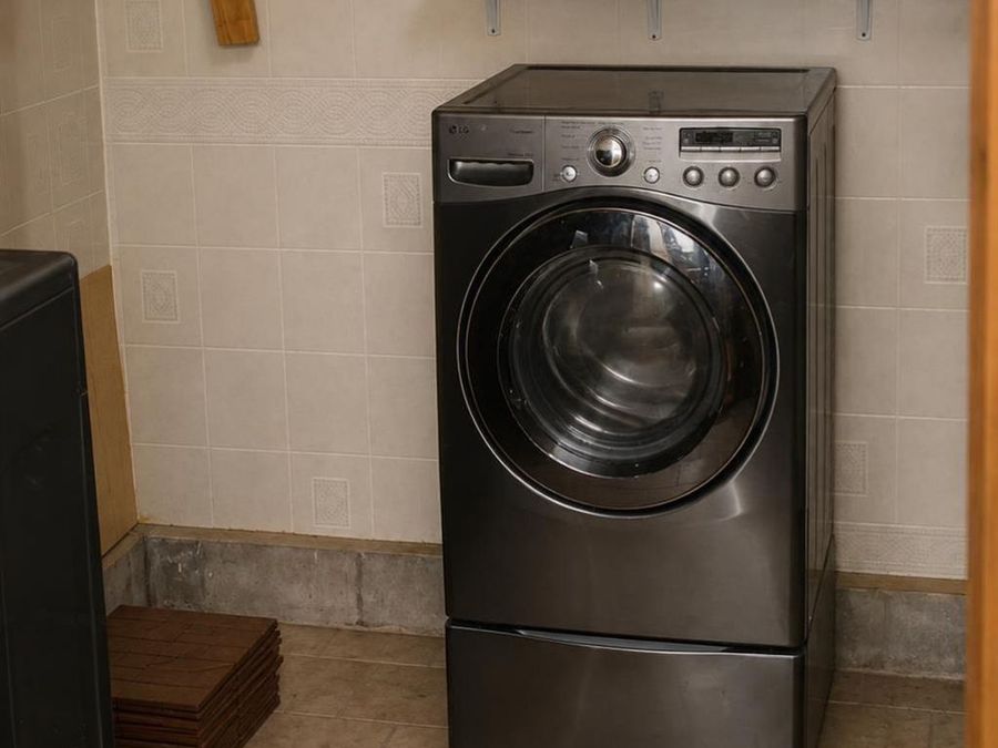 Property Image 8
