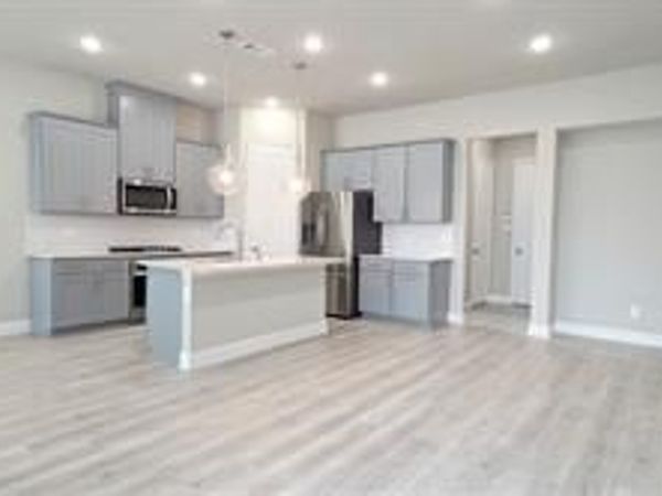 1893 Melinda Lane, Farmers Branch, TX 75234
