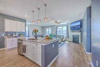 215 Shortmarsh Street Photo 12