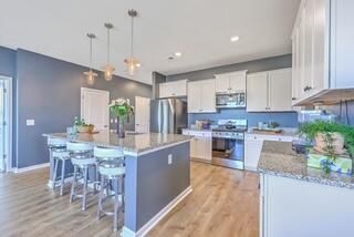 215 Shortmarsh Street Photo 15
