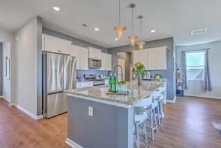 215 Shortmarsh Street Photo 16