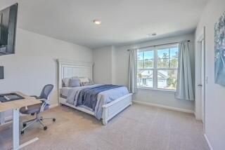 215 Shortmarsh Street Photo 34
