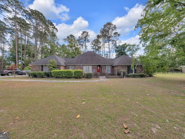 1304 Shawnee Drive, Waycross, GA 31501