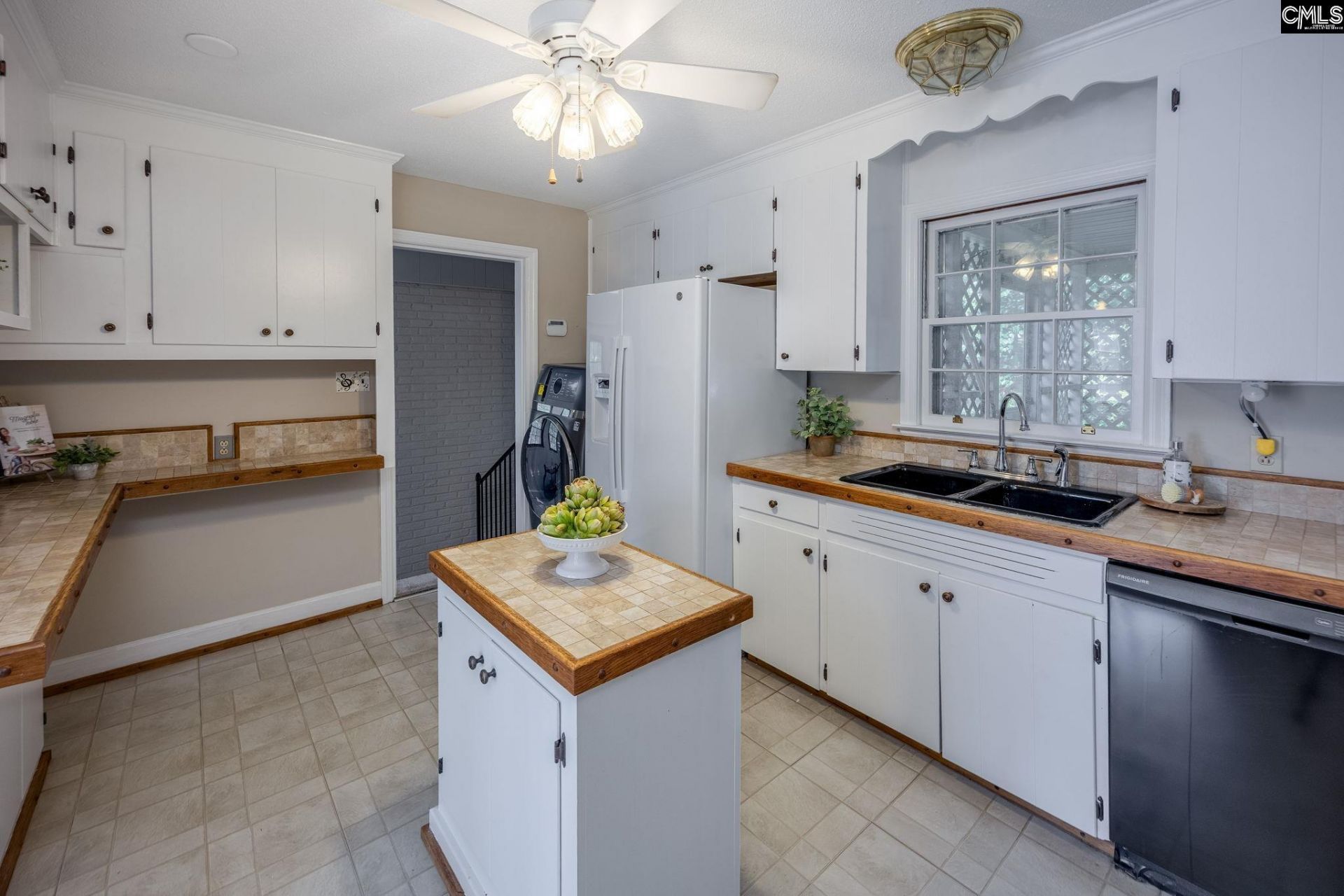 1019 Veterans Road Photo 19