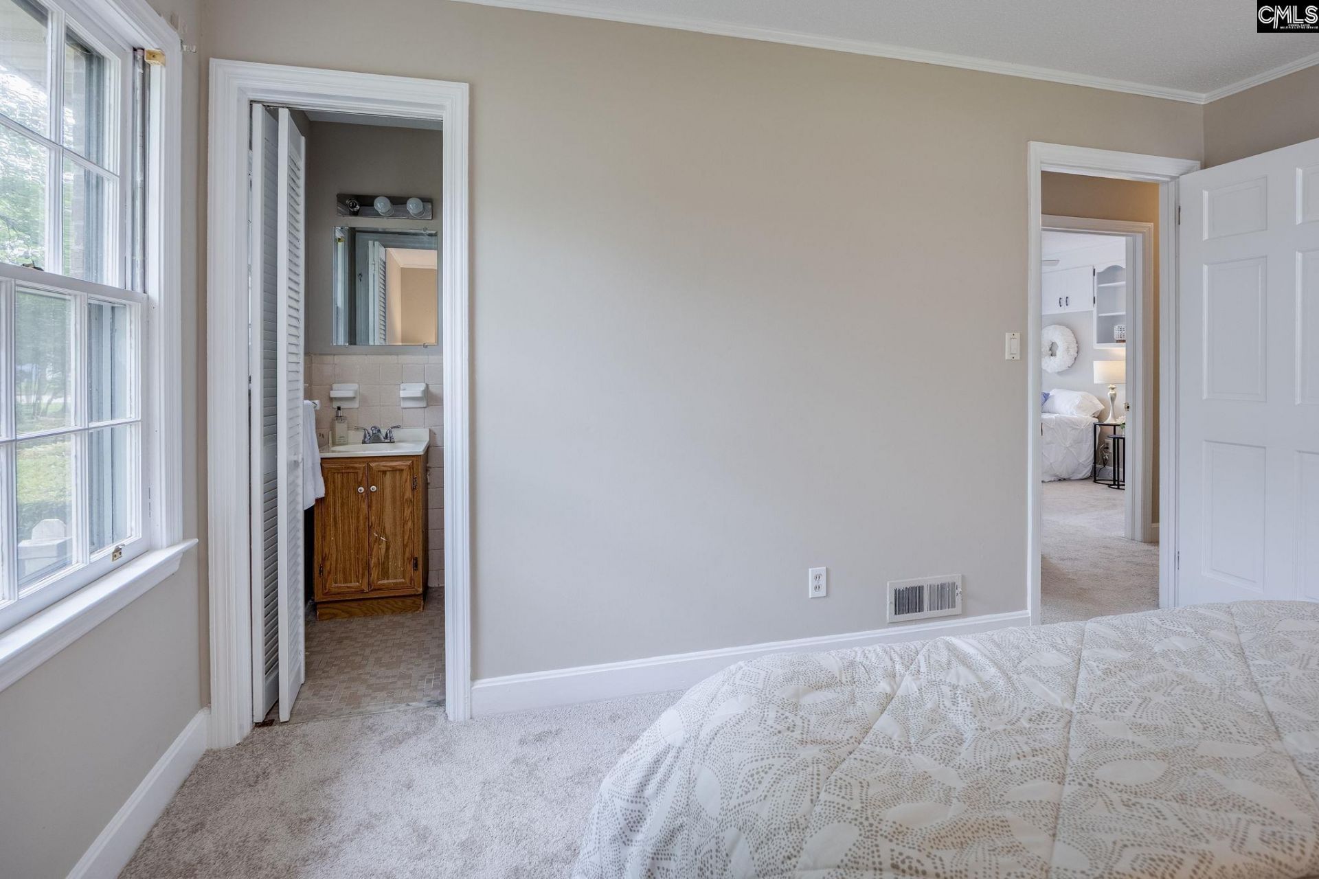 1019 Veterans Road Photo 28