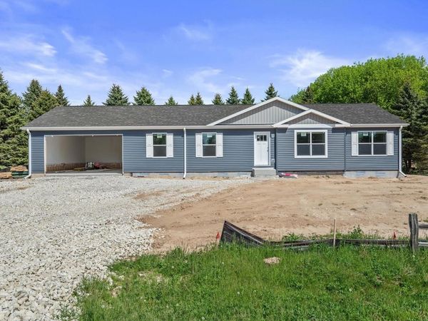 6910 Shady Lane ROAD, West Bend, WI 53090