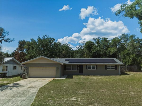 1120 W MAGNOLIA STREET , CLERMONT, FL 34711