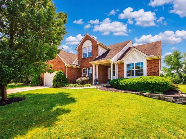 2137 Crest Road, Cincinnati, OH 45240