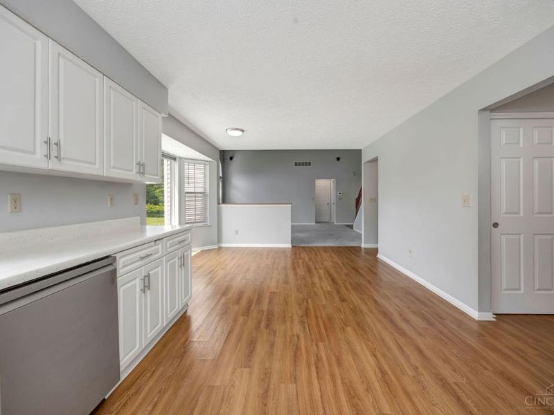 2137 Crest Road, Cincinnati, OH 45240 Photo 16
