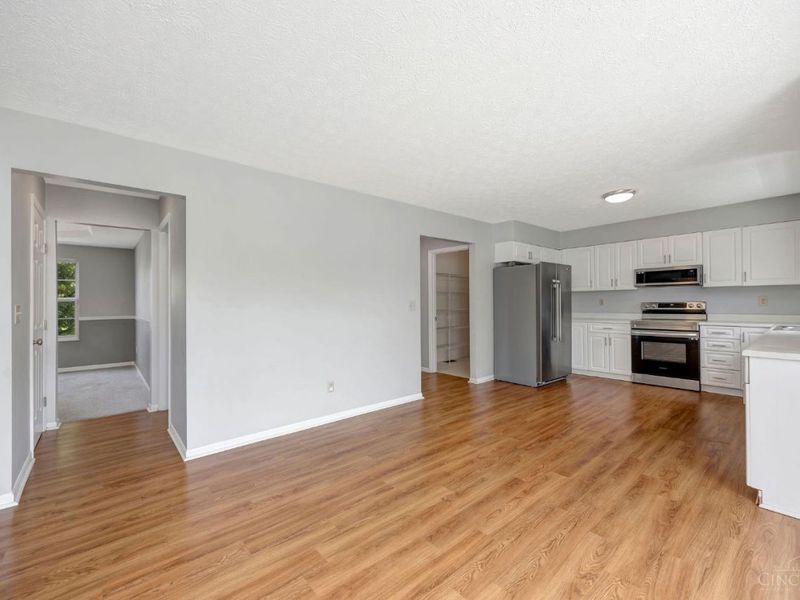 2137 Crest Road, Cincinnati, OH 45240 Photo 19