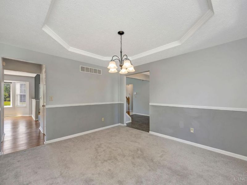 2137 Crest Road, Cincinnati, OH 45240 Photo 23