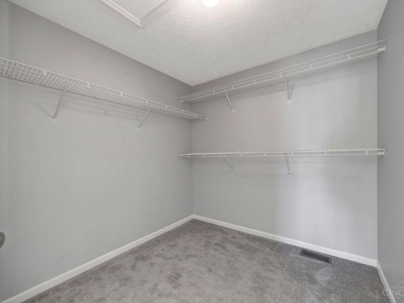 2137 Crest Road, Cincinnati, OH 45240 Photo 29