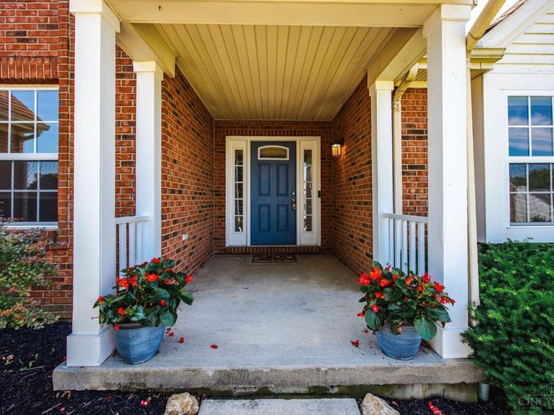 2137 Crest Road, Cincinnati, OH 45240 Photo 3