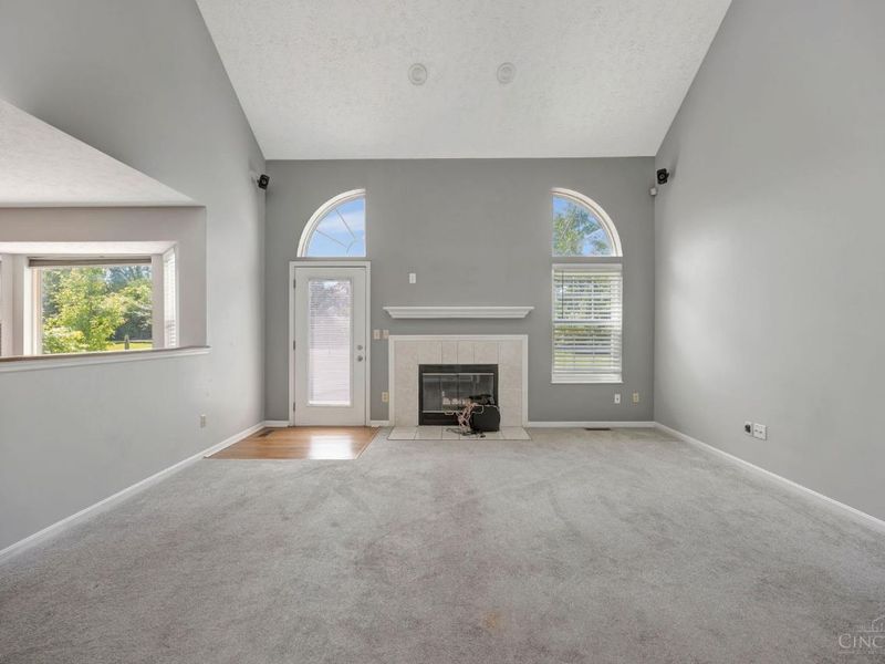2137 Crest Road, Cincinnati, OH 45240 Photo 7