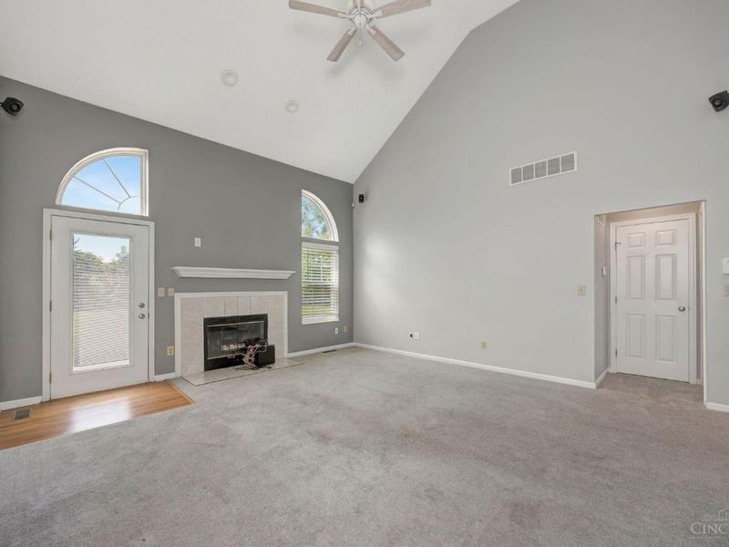 2137 Crest Road, Cincinnati, OH 45240 Photo 8