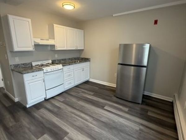 84 Cabot St, Unit 9, Beverly, MA 01915