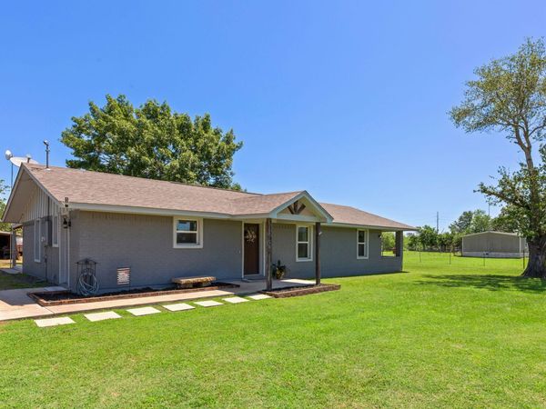 3363 Fm 713, Lockhart, TX 78644