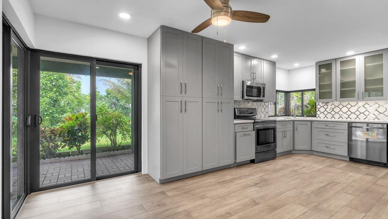 12003 Flicker Way, Hollywood, FL 33026 Photo