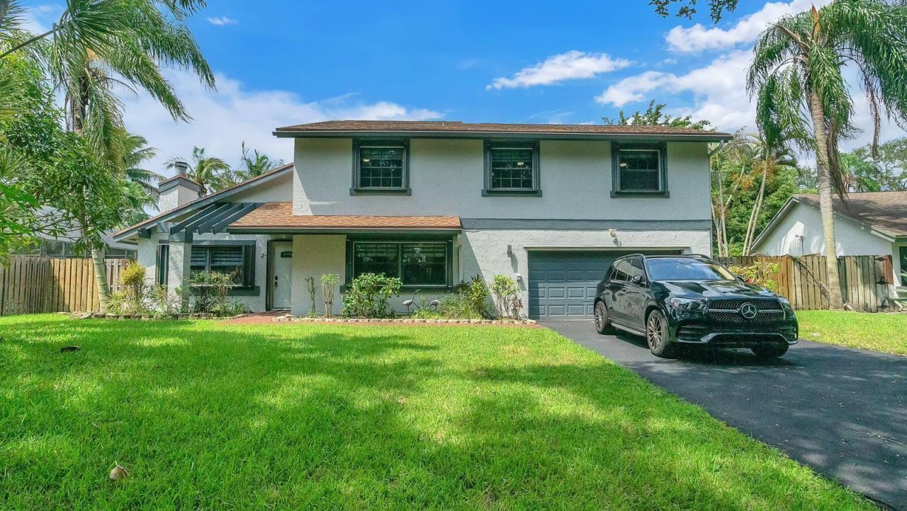 12003 Flicker Way, Hollywood, FL 33026 Photo