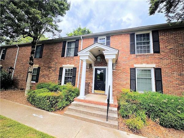 6700 Roswell Road, Unit 24E, Atlanta, GA 30328