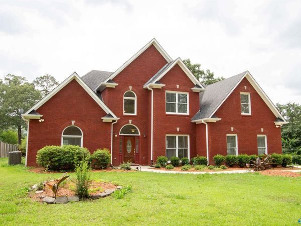 3425 Strollaway Drive, Hoover, AL 35226