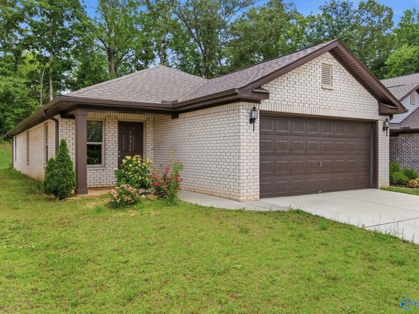 14524 Ravenel Drive, Harvest, AL 35749