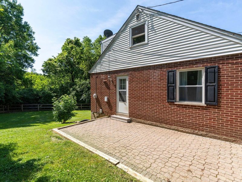 358 Riddle Place, Newport, KY 41071 Photo 15