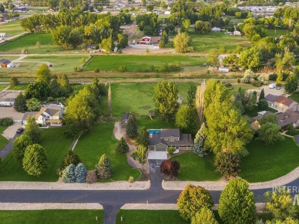 8675 Vic Ln., Middleton, ID 83644