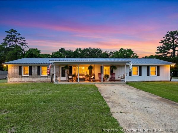 4702 Quaker Court, Hope Mills, NC 28348
